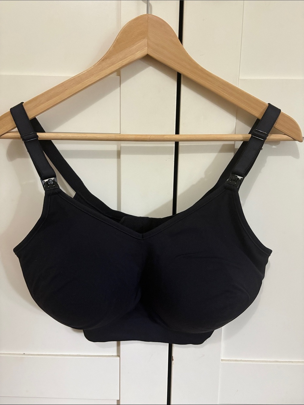 New Bravado Black Wireless Nursing - Body Silk Seamless Medium Extended Cup